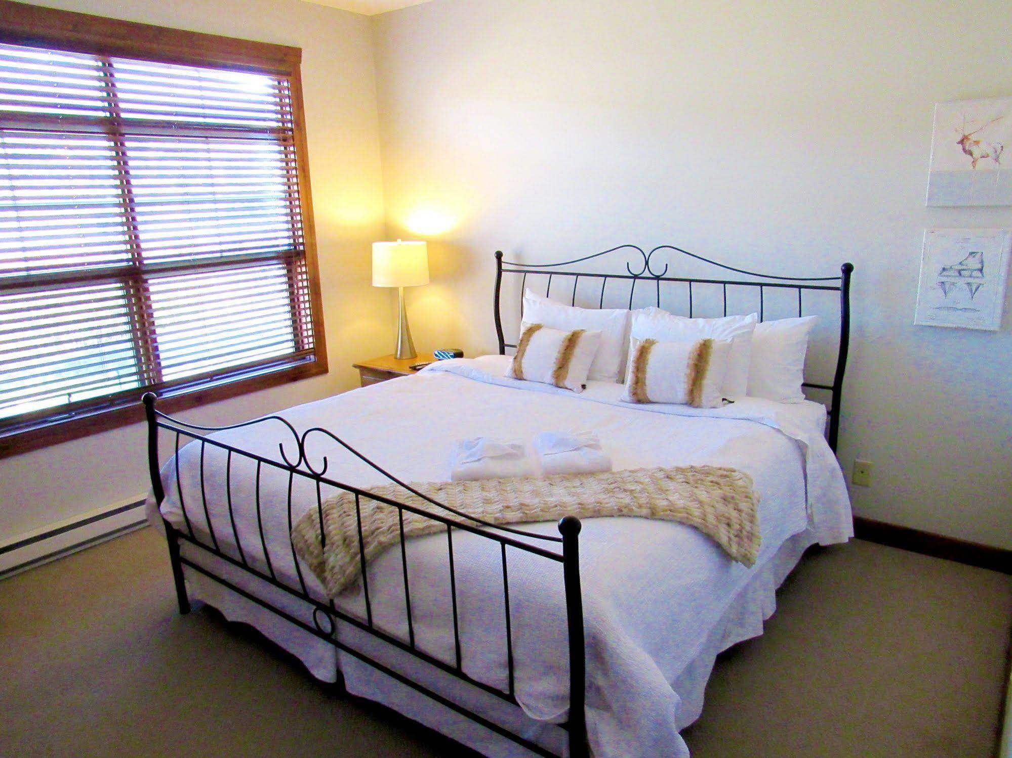Tremblant Les Eaux - Location Adp Apartment Mont-Tremblant Exterior foto