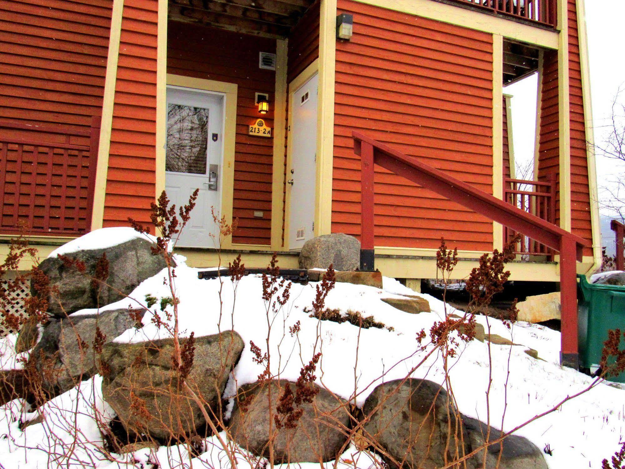 Tremblant Les Eaux - Location Adp Apartment Mont-Tremblant Exterior foto